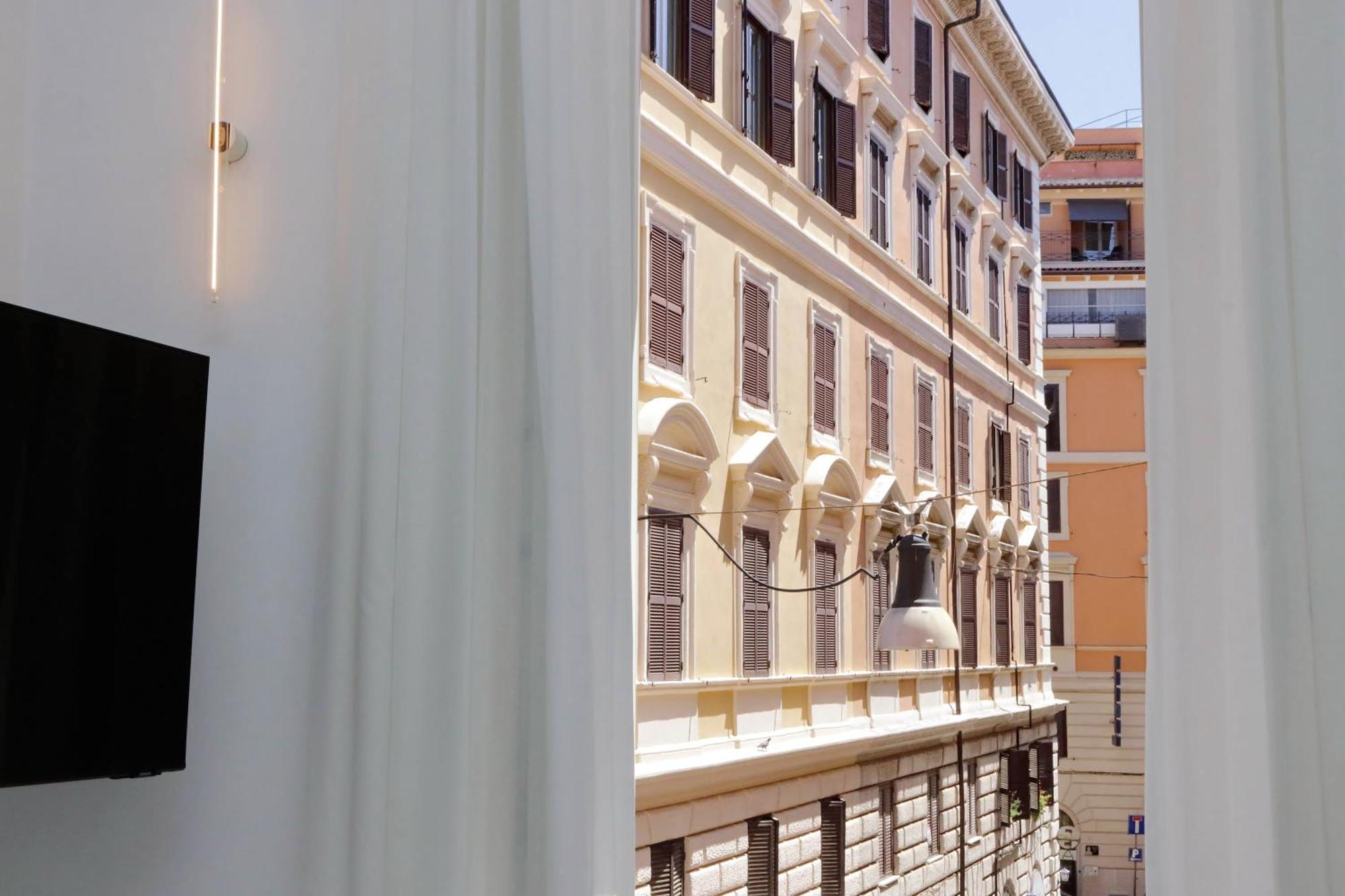 Ych-Montebello - Rooms Rome Exterior photo